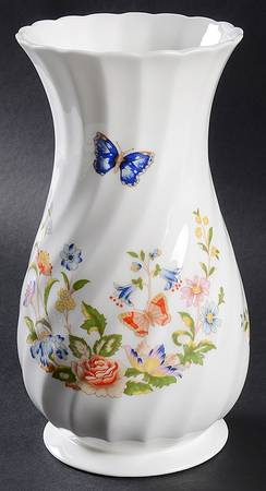 Cottage Garden 8" Spiral Vase