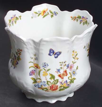 Cottage Garden Medium Cachepot
