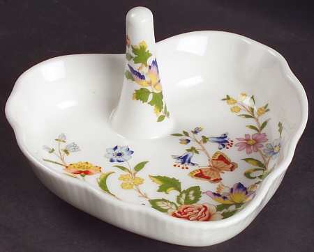 Cottage Garden Ring Holder