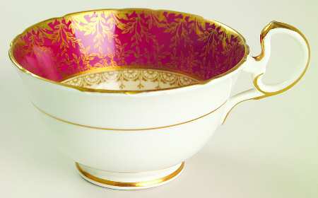 Coventry Burgundy Footed Cup