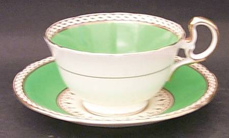 Desborough Green Footed Cup & Saucer Set