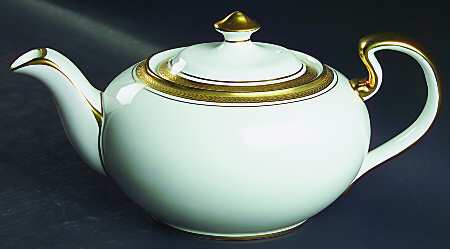Elizabeth (Smooth) Teapot & Lid