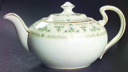 Fleurette Teapot & Lid