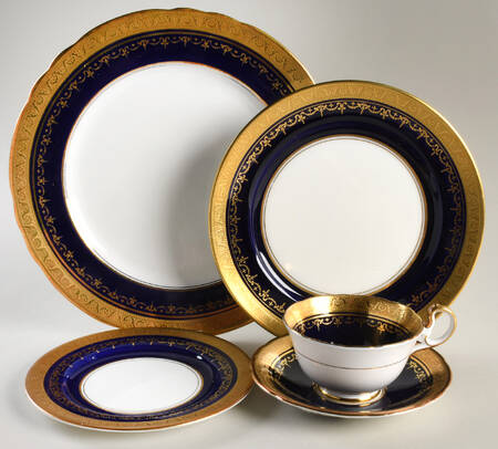 Georgian Cobalt 40  Piece Estate Set