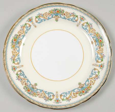 Henley (Scalloped, Gold Trim) Salad Plate