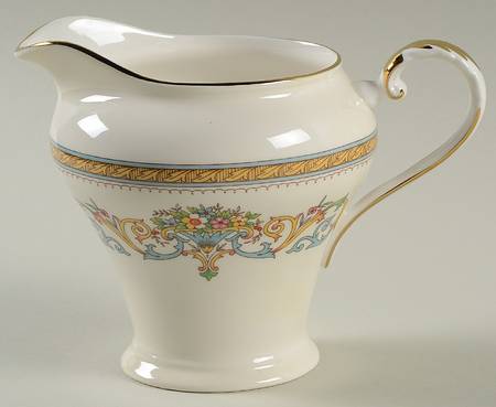 Henley (Smooth, Gold Trim, Blue Backstamp) Creamer