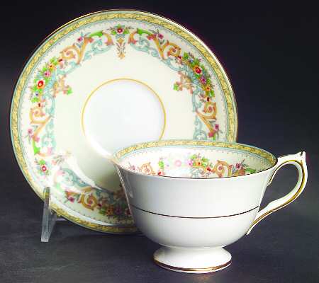 Henley (Smooth, Gold Trim, Green Backstamp) Footed Cup & Saucer Set