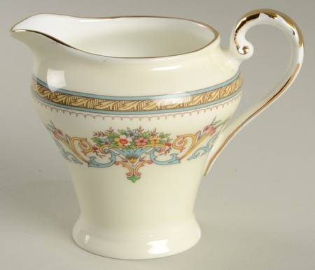 Henley (Smooth, Gold Trim, Green Backstamp) Creamer
