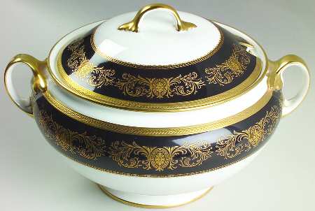 Imperial Onyx (Black) Tureen &  Lid