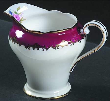 Lancaster Maroon Creamer