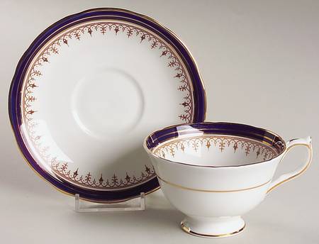 Leighton Cobalt (Scalloped) Footed Cup & Saucer Set