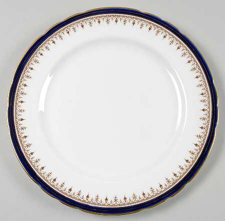 Leighton Cobalt (Scalloped) Luncheon Plate