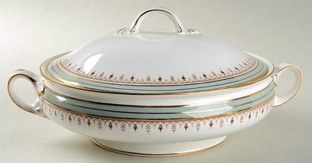 Lincoln Green Round Covered Vegetable