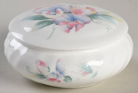Little Sweetheart Round Box & Lid