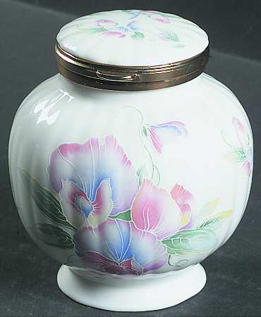 Little Sweetheart Hinged Box