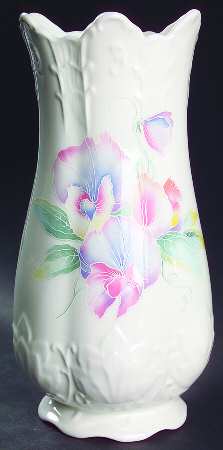 Little Sweetheart 8'' Victorian Vase