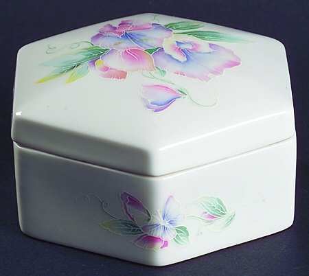 Little Sweetheart Hexagonal Box & Lid
