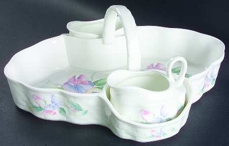 Little Sweetheart Strawberry Basket W/Creamer & Open Sugar