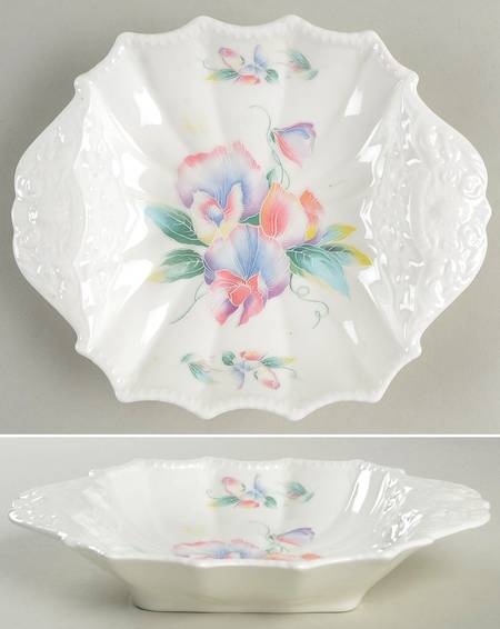 Little Sweetheart 8" Handled Square Bon Bon