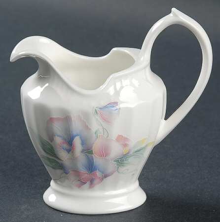 Little Sweetheart 3 Oz Georgian Jug