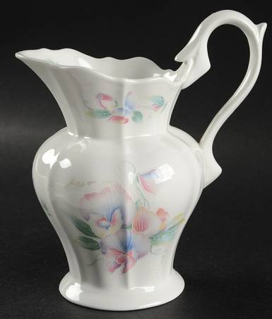 Little Sweetheart 16 Oz Pitcher