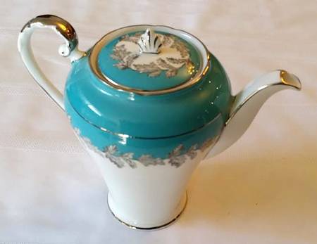 Oak Leaf Turquoise Coffee Pot & Lid