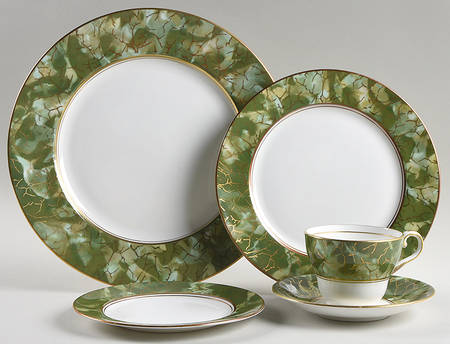 Onyx Green 5 Piece Place Setting