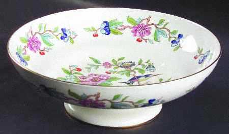 Pembroke (Gold Trim) Centerpiece by John  Aynsley & Sons