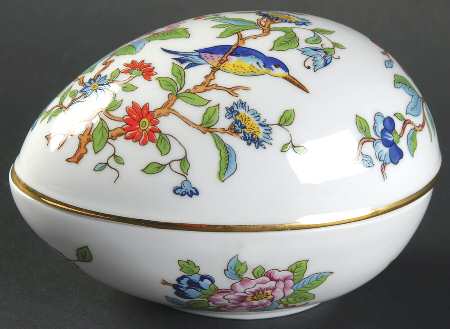 Pembroke (Gold Trim) Large Egg Box & Lid by John  Aynsley & Sons