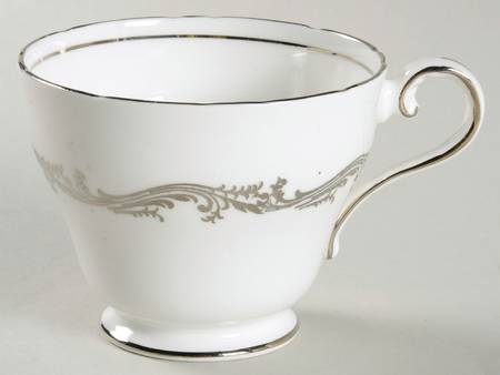 Romance Footed Cup