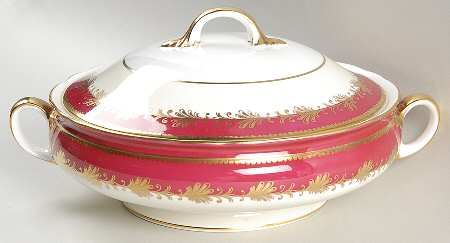 Rutland Burgundy Round Covered Vegetable