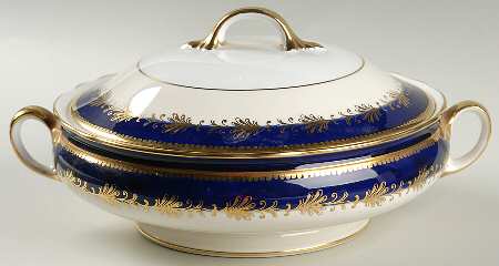 Rutland Cobalt Blue Round Covered Vegetable
