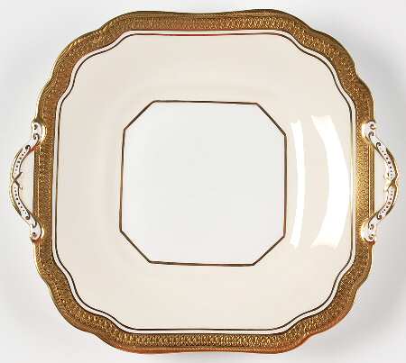 Sandringham (Scalloped) Square Handled Cake Plate