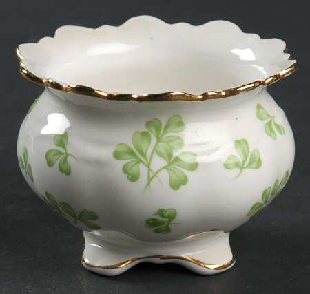 Shamrock (Rim, Scalloped) Mini Open Sugar Bowl