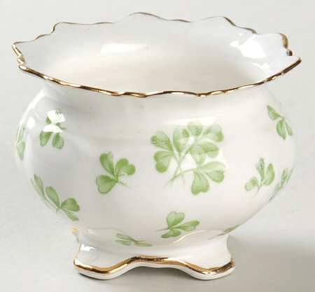 Shamrock (Rim, Scalloped) Mini Open Sugar Bowl