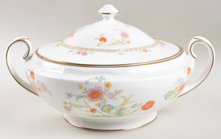 Shangri-La Round Covered Vegetable