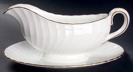 Simplicity Gravy Boat & Underplate