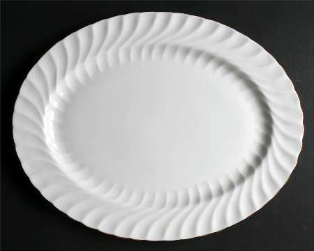 Simplicity 16" Oval Serving Platter