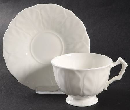Snow Crocus Footed Cup & Saucer Set