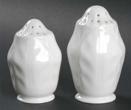 Snow Crocus Salt & Pepper Set