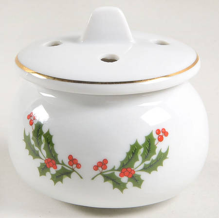Christmas Holly (Porcelain) Potpourri Simmerer