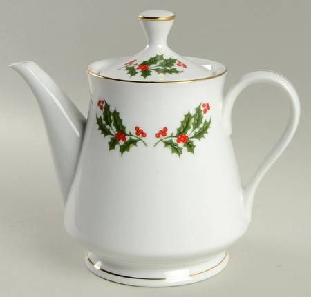 Christmas Holly (Porcelain) Teapot & Lid