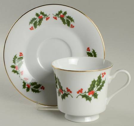 Christmas Holly (Porcelain) Footed Cup & Saucer Set