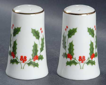 Christmas Holly (Porcelain) Salt & Pepper Set