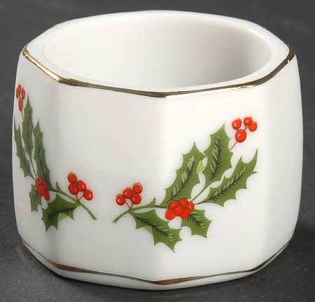 Christmas Holly (Porcelain) Napkin Ring