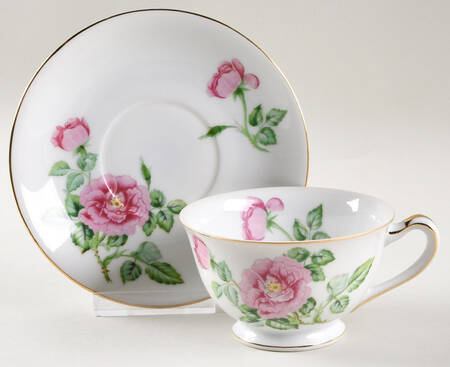 AIC14 Footed Cup & Saucer Set