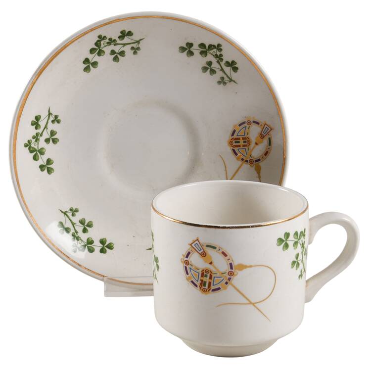 6270 Chocolate Cup & Saucer Set