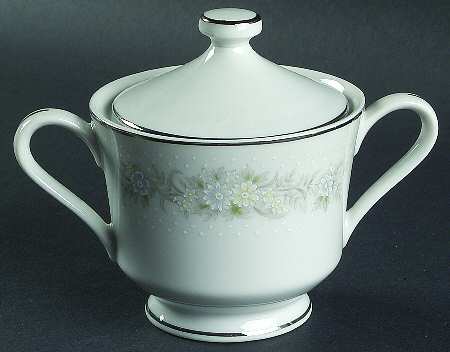 La Petite Fleur Sugar Bowl & Lid
