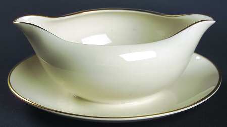 Royal Gold Gravy Boat with Attached Underplate