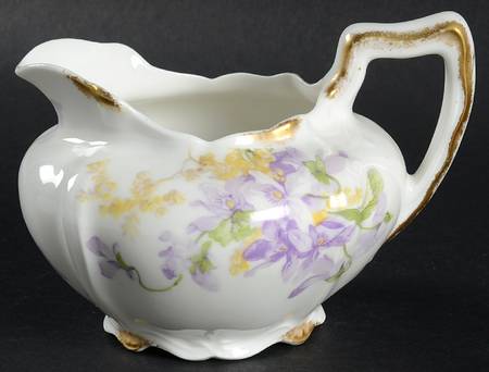 AHR252 Creamer